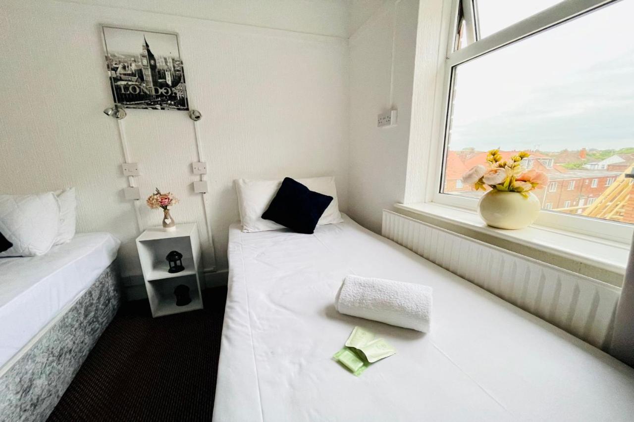 Oyo The Sun Hotel Skegness Eksteriør bilde